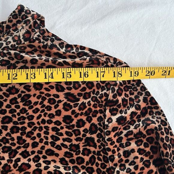 Lauren Ralph Lauren Women's 1X Velour Button Up Cheetah Shirt - Picture 6 of 10